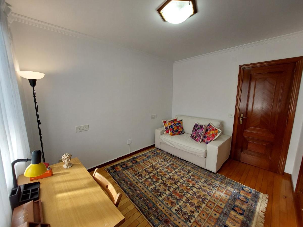 Acogedora Casa De Campo Neda Bagian luar foto