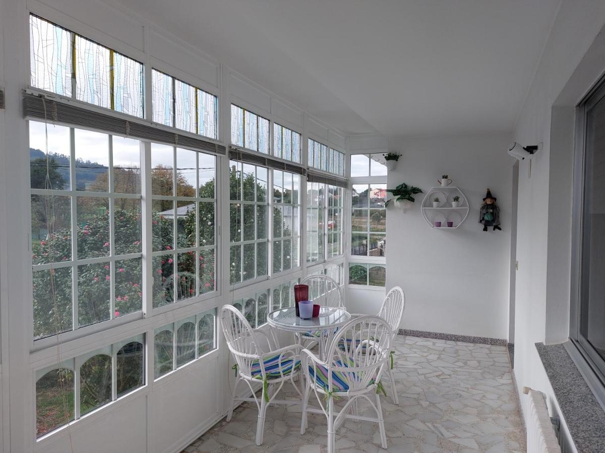 Acogedora Casa De Campo Neda Bagian luar foto