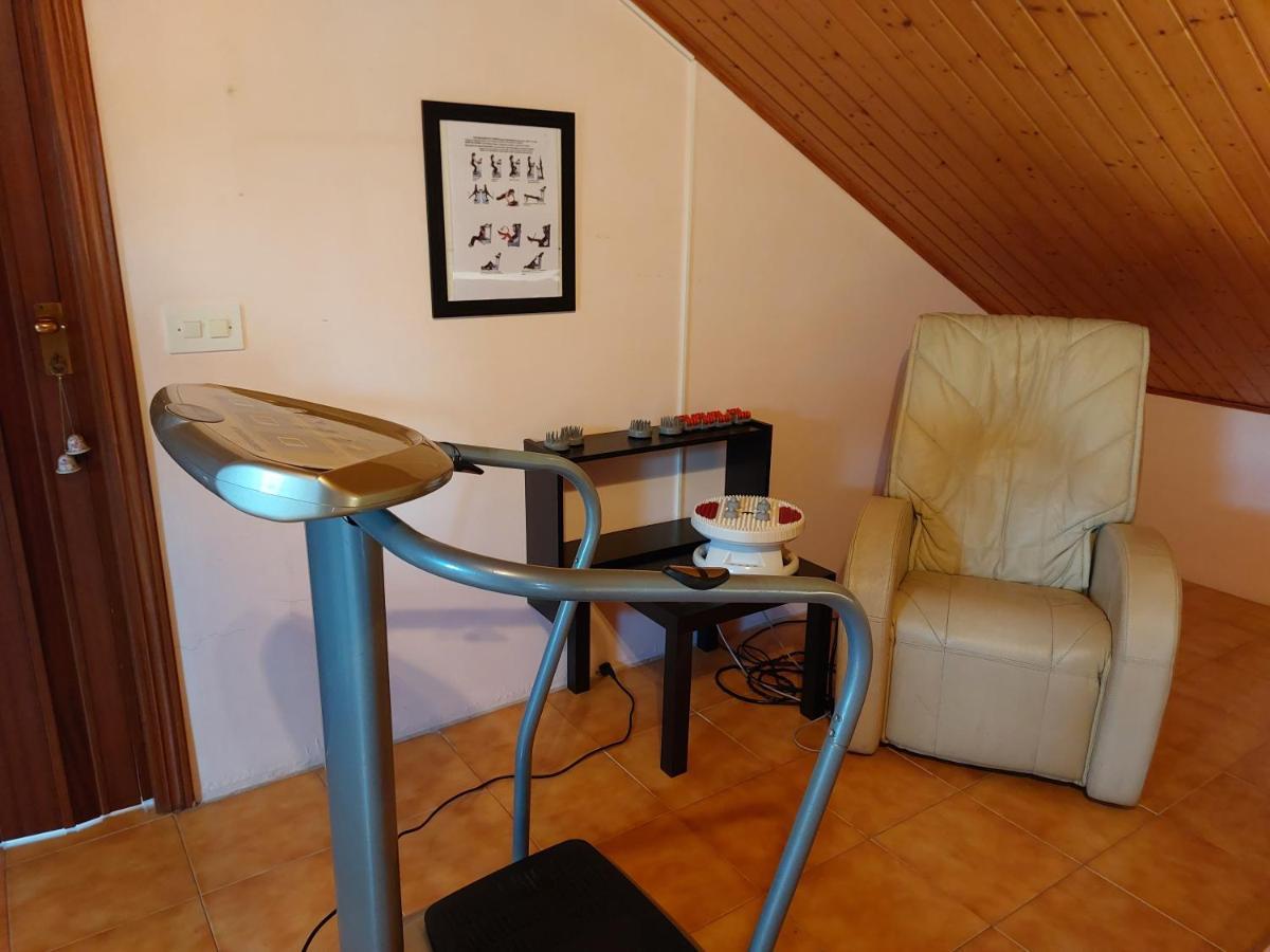 Acogedora Casa De Campo Neda Bagian luar foto