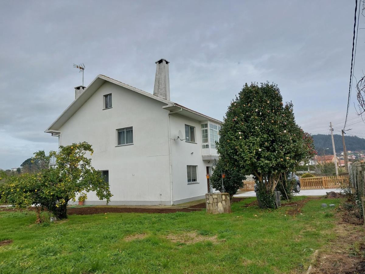 Acogedora Casa De Campo Neda Bagian luar foto