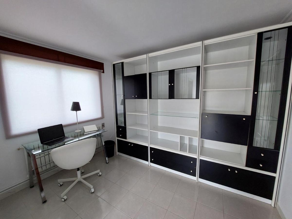Acogedora Casa De Campo Neda Bagian luar foto