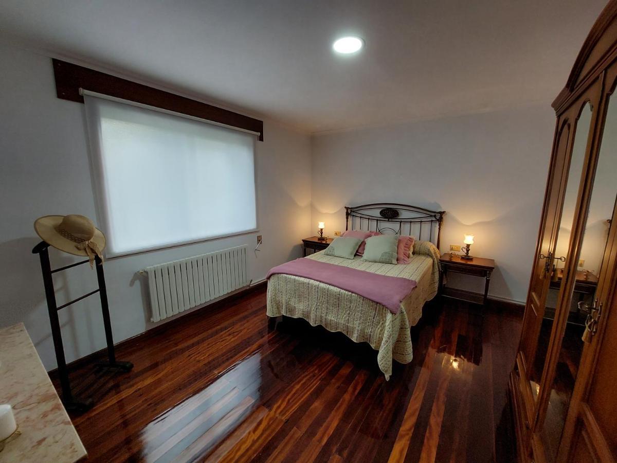 Acogedora Casa De Campo Neda Bagian luar foto