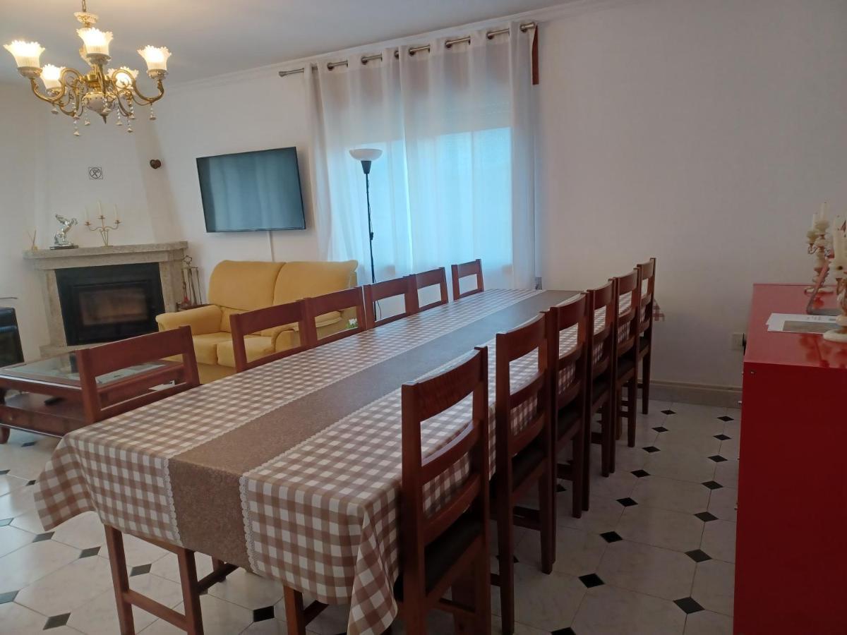 Acogedora Casa De Campo Neda Bagian luar foto