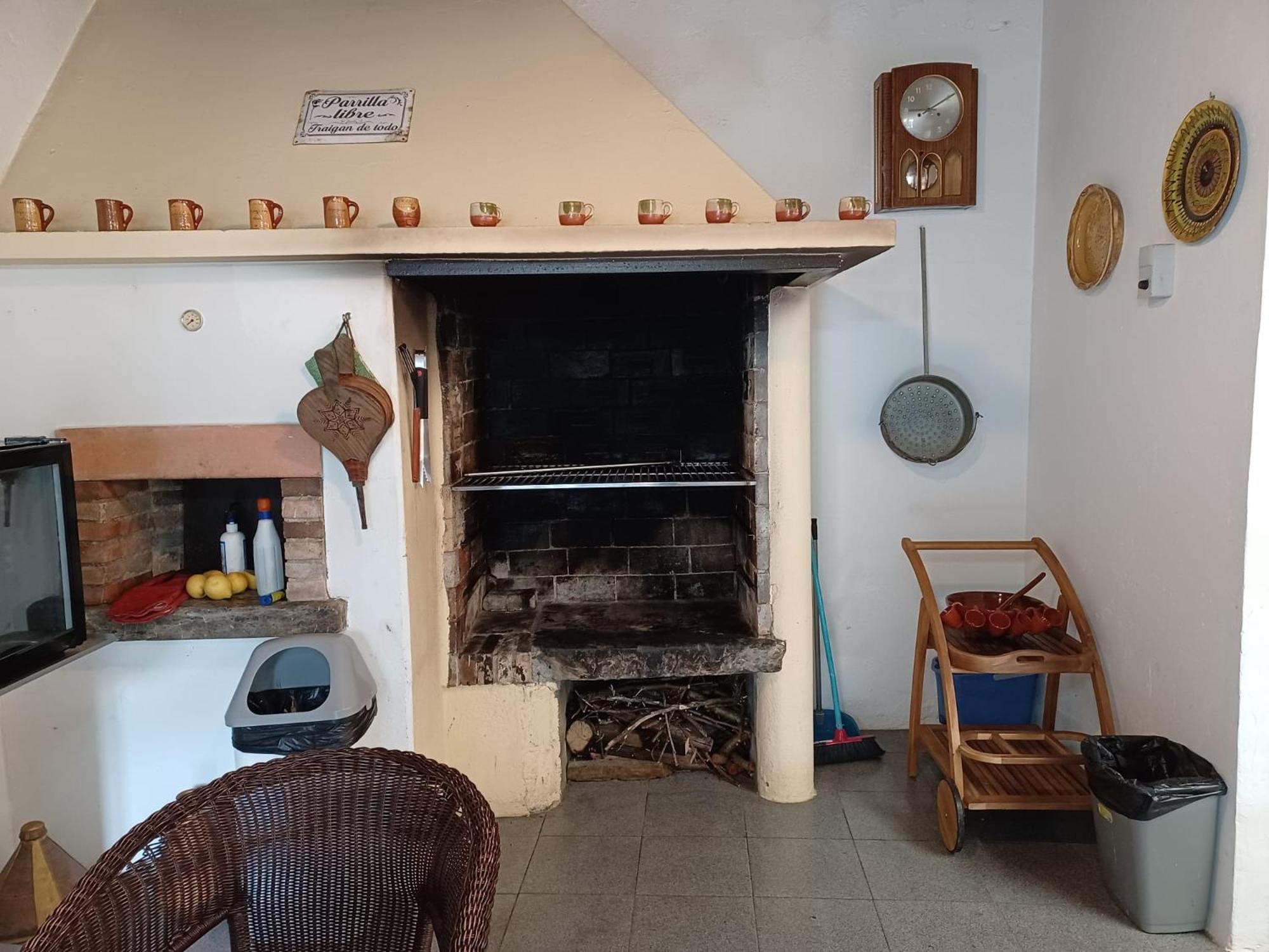Acogedora Casa De Campo Neda Bagian luar foto